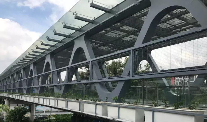 赤峰论管桁架结构工程弯管加工防锈处理的方法